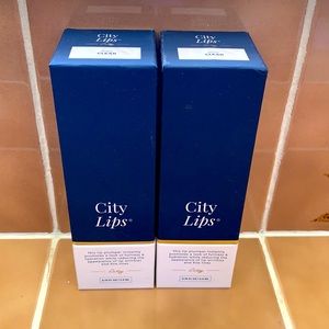 City Lips Plumping Lip Gloss